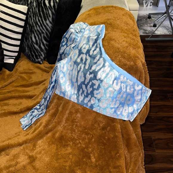 NBD Eris One Shoulder Top in Blue & Silver - Picture 8 of 10